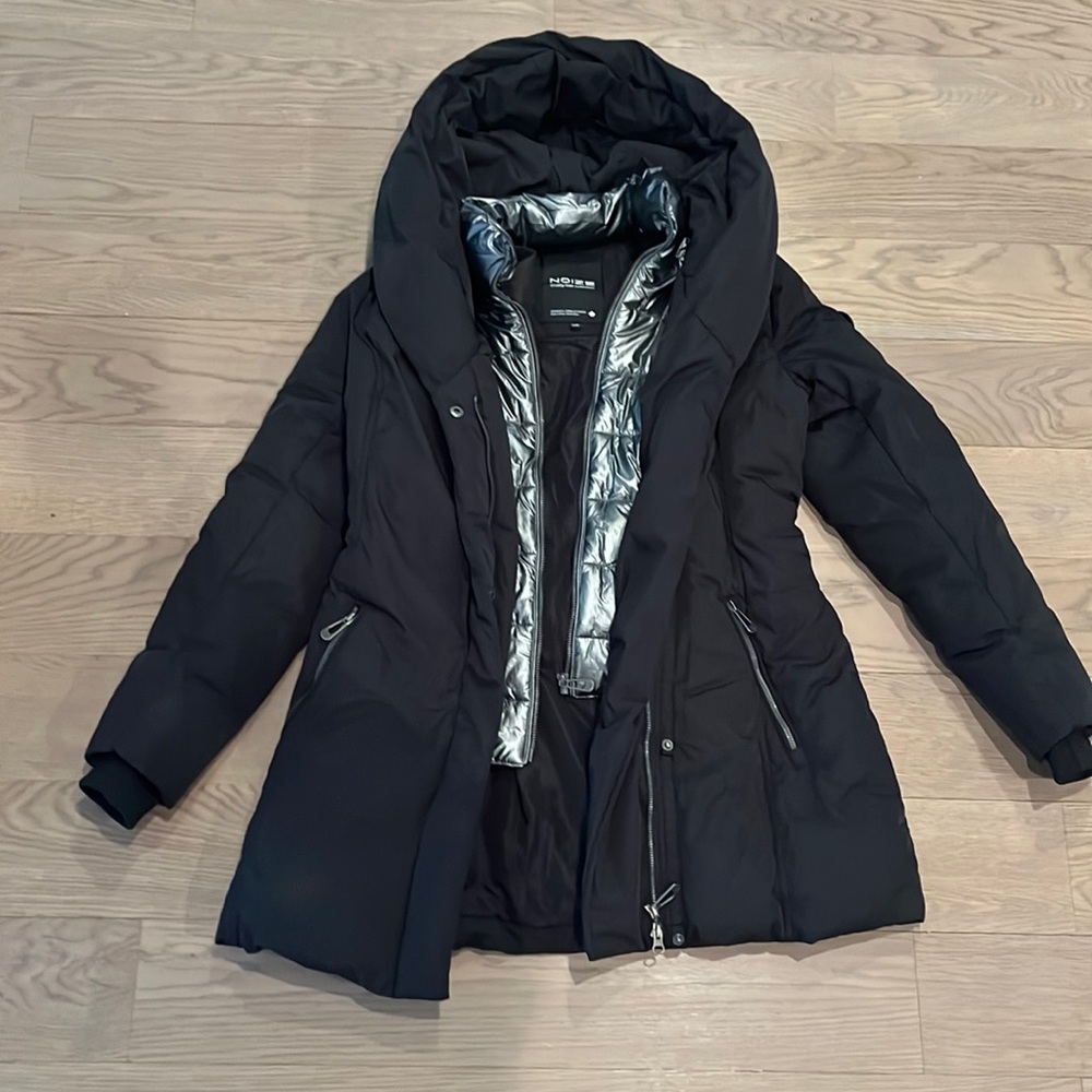 Noize Ariana Puffer with hood